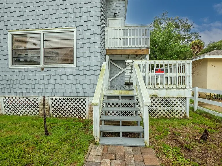 244 Lexington Dr — Photo 26