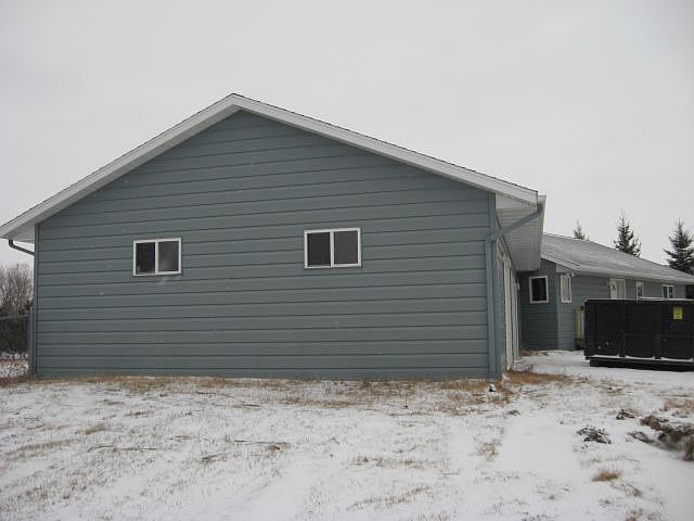 2nd image of 1016 28th St SE