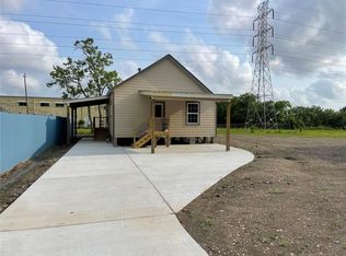 1036 Llano St, Pasadena, TX 77504