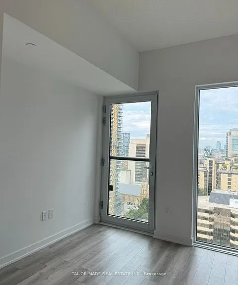 238 Simcoe St #1802 — Photo 12