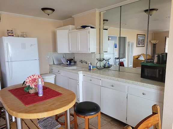 5th image of 5173 Brighton Ave Unit 3