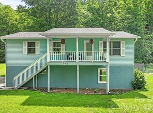 763 Bee Tree Rd, Swannanoa, NC 28778