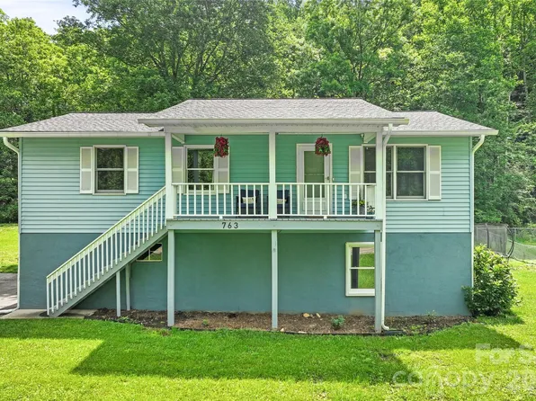 763 Bee Tree Rd, Swannanoa, NC 28778
