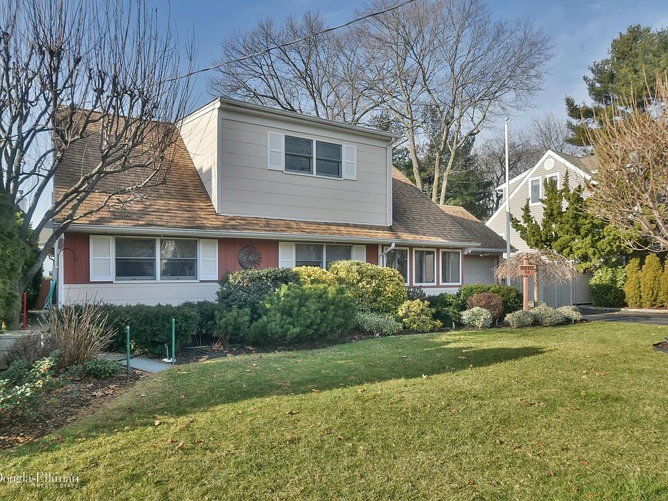 1st image of 34 Slocum Ave