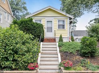 127 W Lincoln Ave, Roselle Park, NJ 07204
