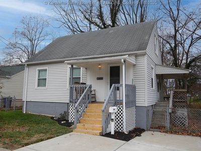 1009 Village Dr, South Charleston, WV, 25309