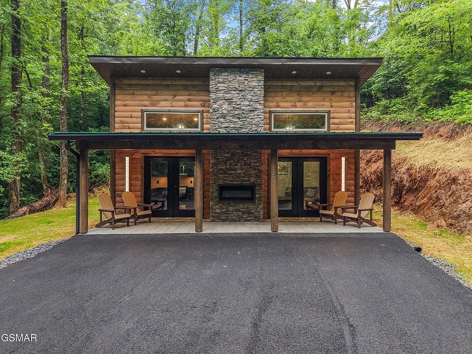 1st image of 2036 Ridge Rd #16