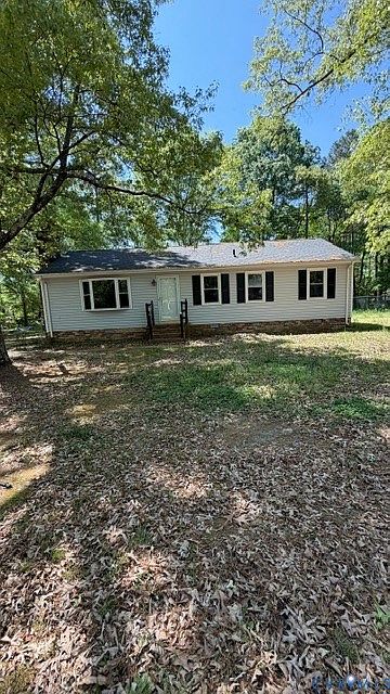 1st image of 2597 Varney Rd