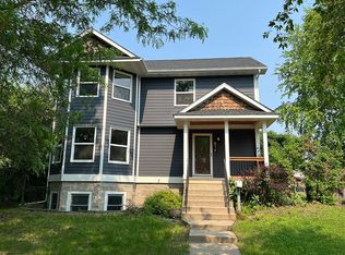 216 S 5th St, Saint Peter, MN 56082