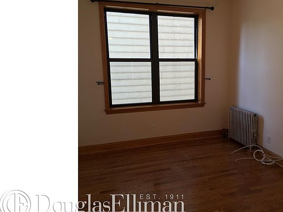 5th image of 3106 38th St #5