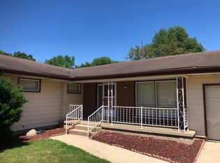 2332 Brookshire Dr E, Champaign, IL