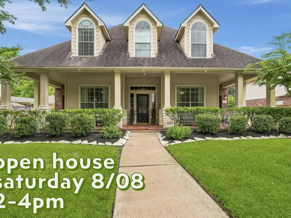 8310 Big Bend Dr, Sugar Land, TX 77479