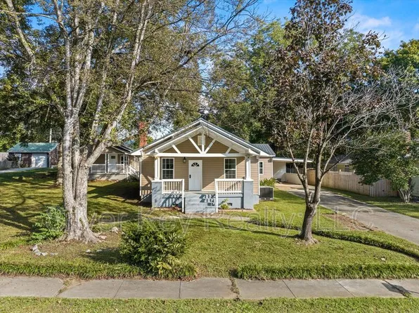 1119 Washington Ave, Etowah, TN 37331