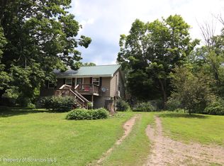 132 Runway Rd, Tunkhannock, PA 18657