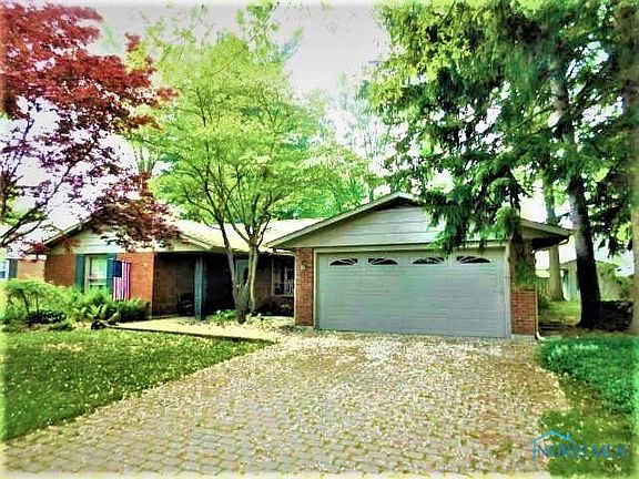 2nd image of 719 Wedgewood Dr