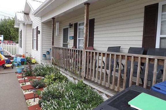 3rd image of 1621 Sevier Terrace Dr