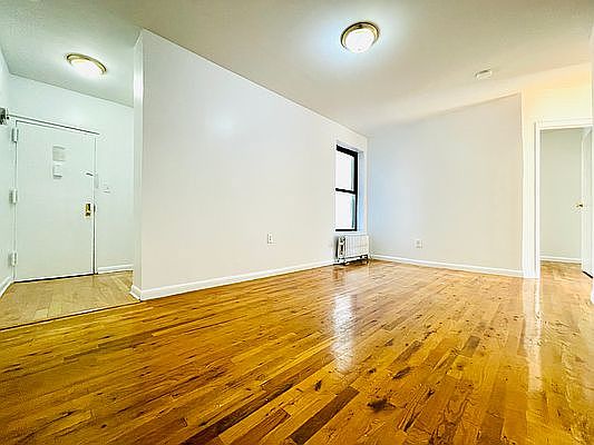 3rd image of 526 W 147th St APT 43