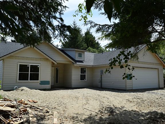 3rd image of 286 Glacier Ct SE