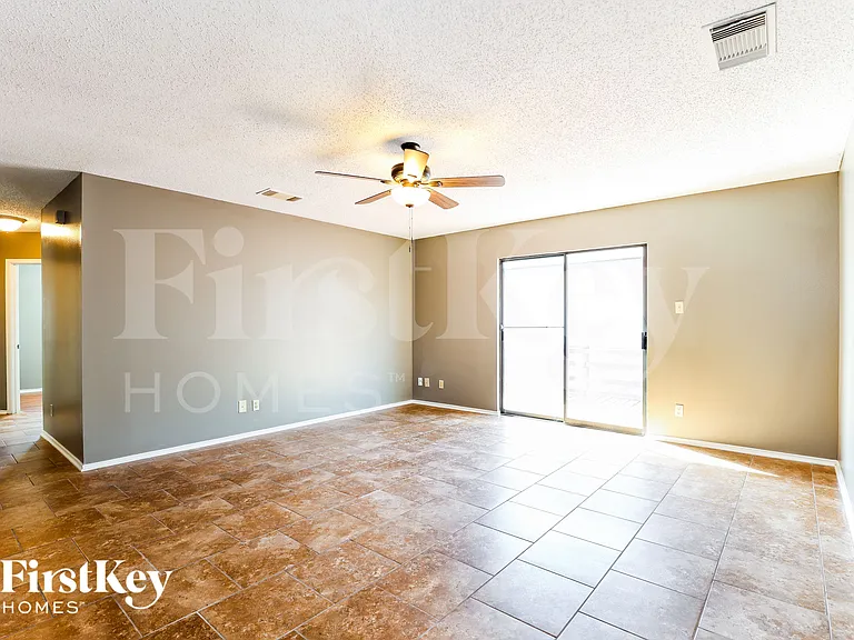 6907 Saharastone Dr — Photo 2