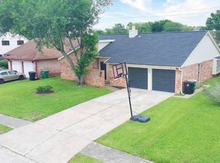 16419 Lost Quail Dr, Missouri City, TX 77489