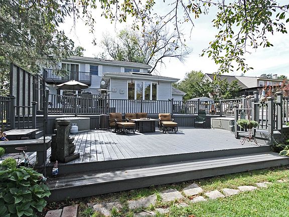 3rd image of 306 Jervey Ln