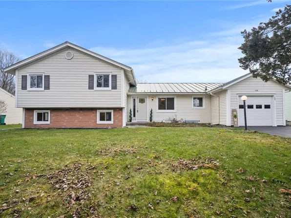 168 Gate House Trl, Henrietta, NY 14467