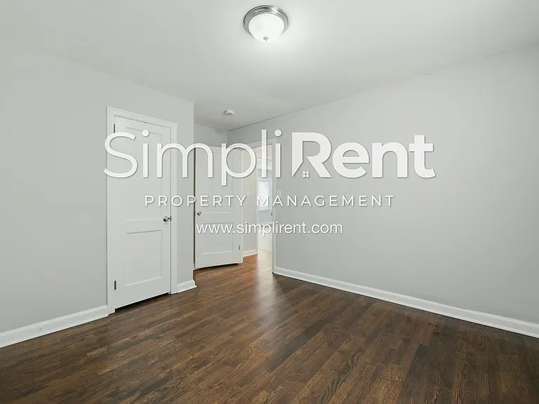 4401 Highland Rd — Photo 11