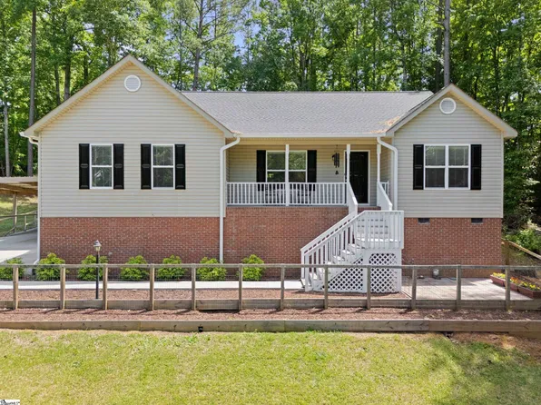 16 Trey Ln, Ware Shoals, SC 29692