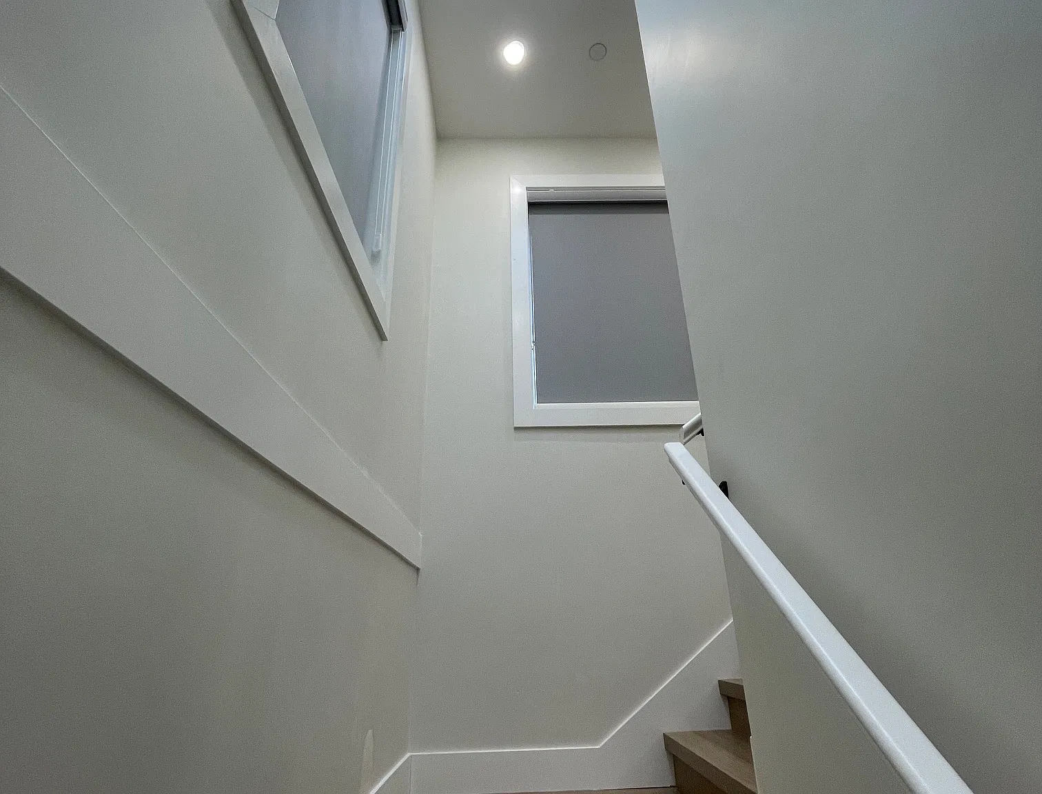 1415 E 10th Ave — Photo 3