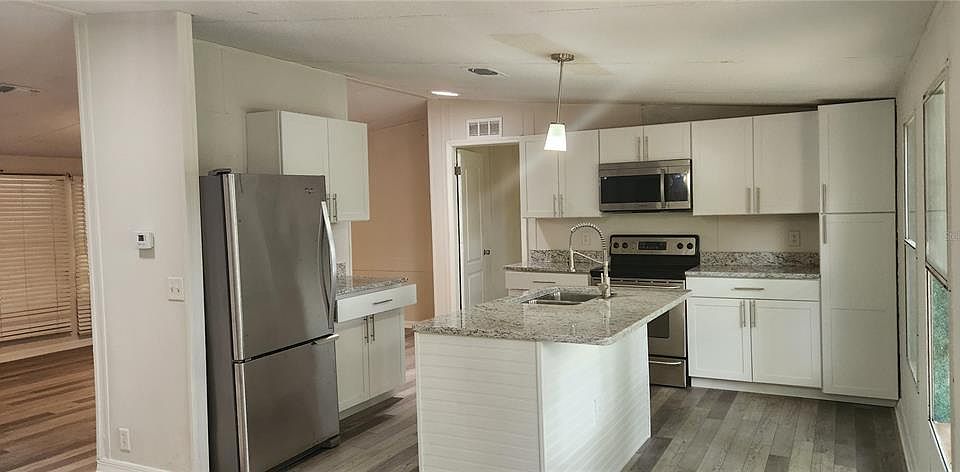 34949 Appaloosa Trl, Zephyrhills, FL 33541 | MLS #TB8454890 | Zillow