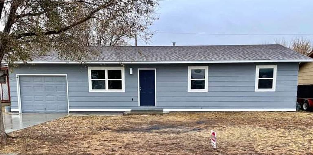 1311 Charles St, Liberal, KS 67901 Zillow