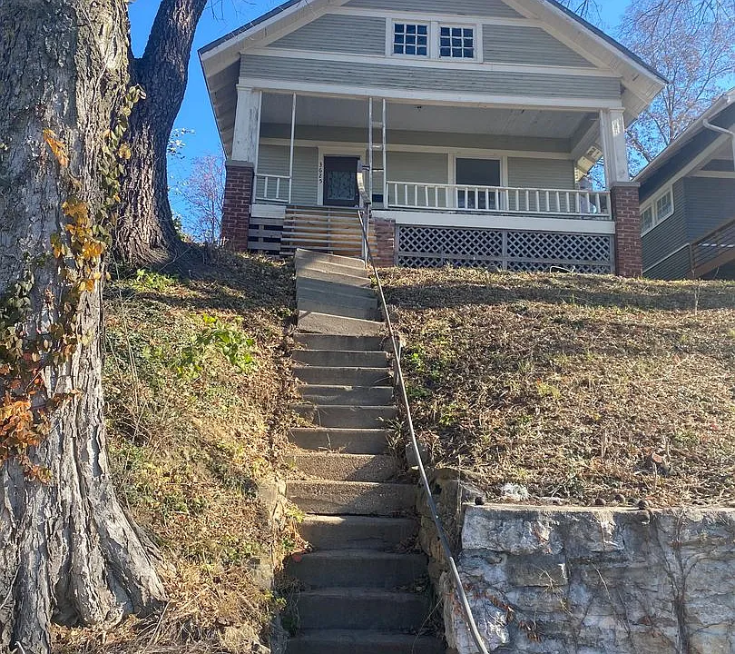 3625 State Line Rd