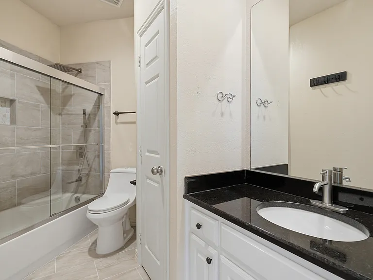 2221 Danielle Dr — Photo 27