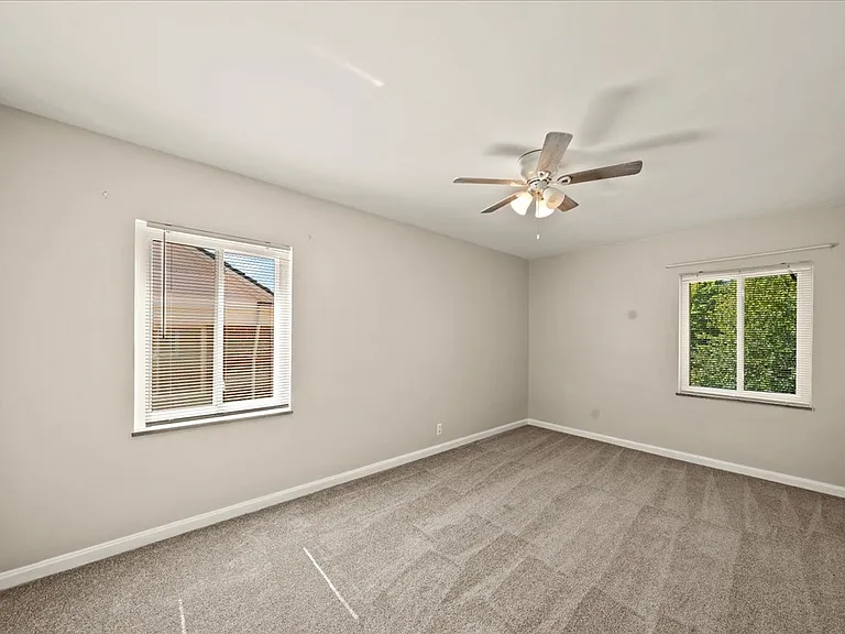 3151 Mozart Ave #2 — Photo 12