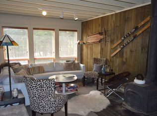 4 Lower Highlands Rd, West Dover, VT 05356