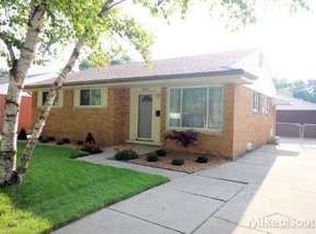 30351 Blossom St, Roseville, MI
