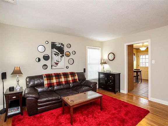 3rd image of 6623 Santa Fe Ave