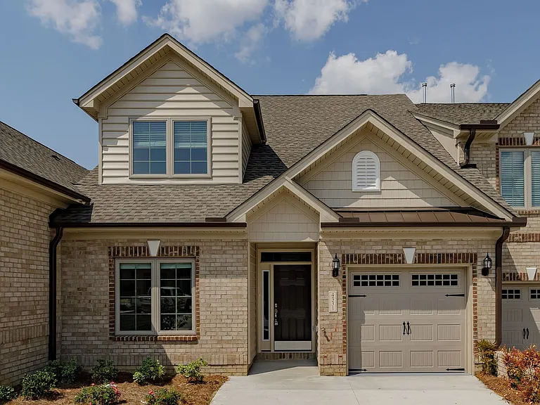 4331 Holstein Dr — Photo 1