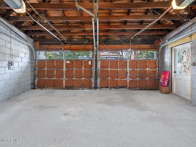 266 River Rd — Photo 55
