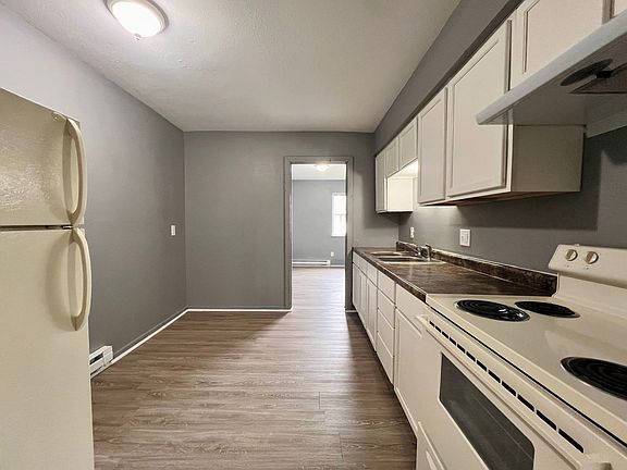 4th image of 1561 Brooke Park Dr APT 7