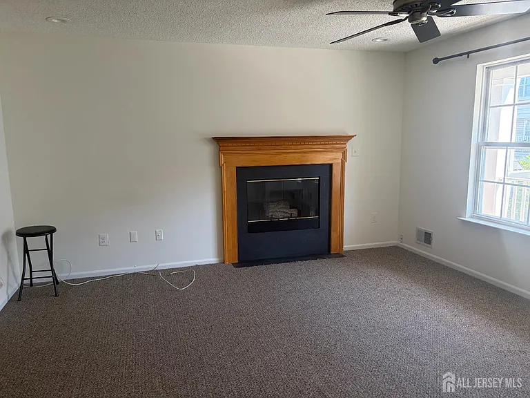14 Prestwick Way — Photo 4