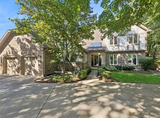 327 Bonnie Brae Rd, Hinsdale, IL 60521