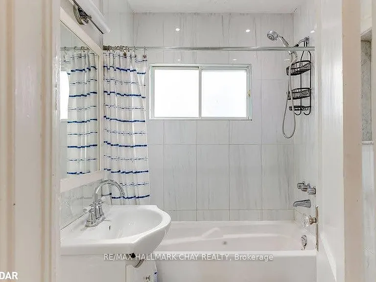 141 Ardagh Rd #1 — Photo 12