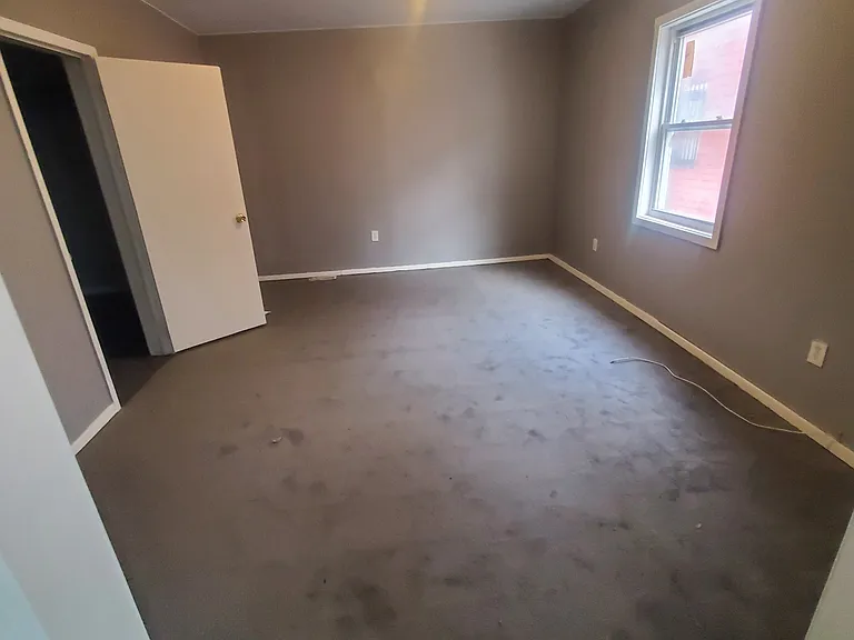 473 Howard St — Photo 7