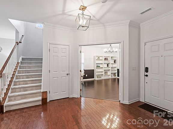 4th image of 12753 Cross Dale Dr