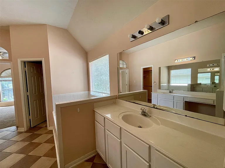 24231 Pepperrell Place St — Photo 22