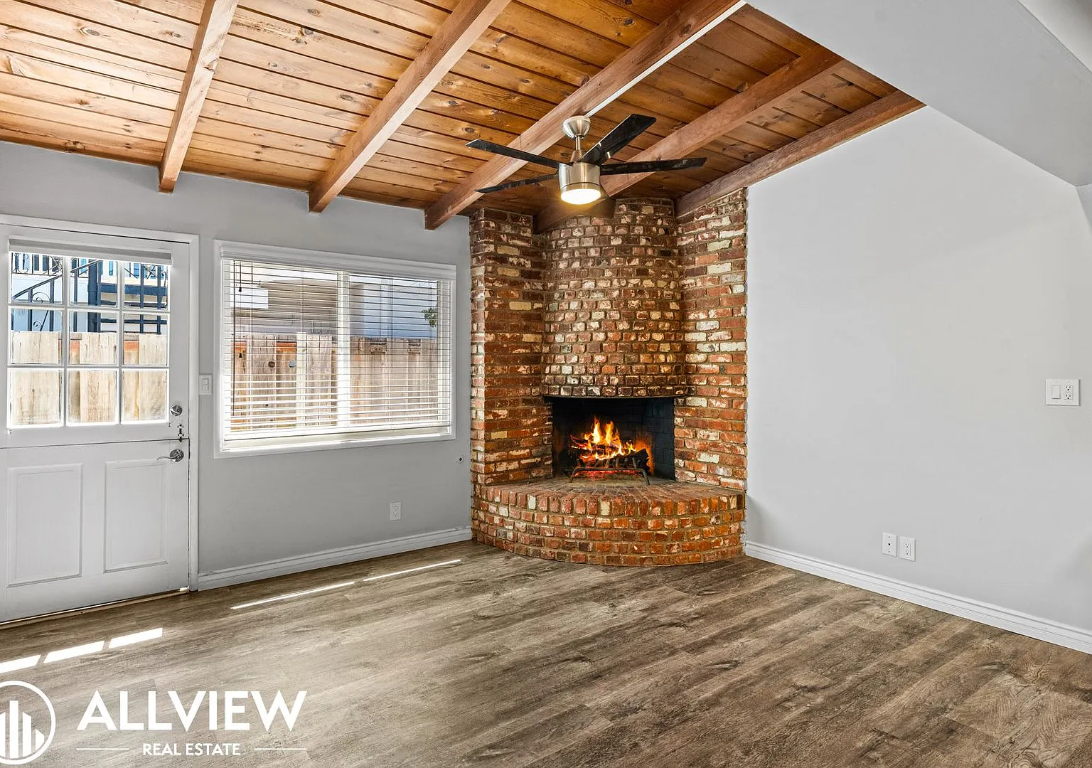 930 W. Balboa Blvd — Photo 3