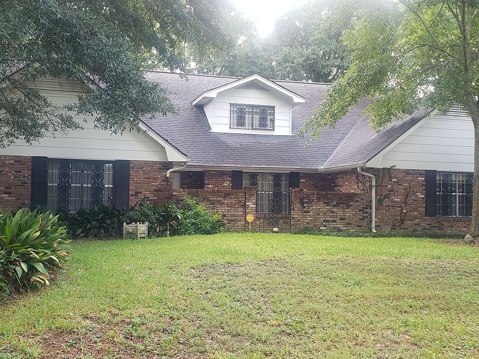 2nd image of 432 Melissa Dr