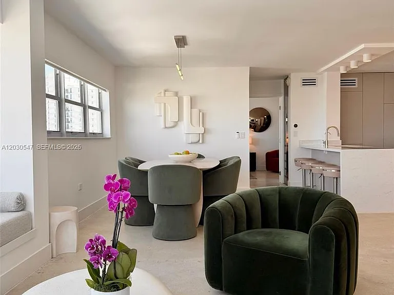 1881 Washington Ave #9C — Photo 12