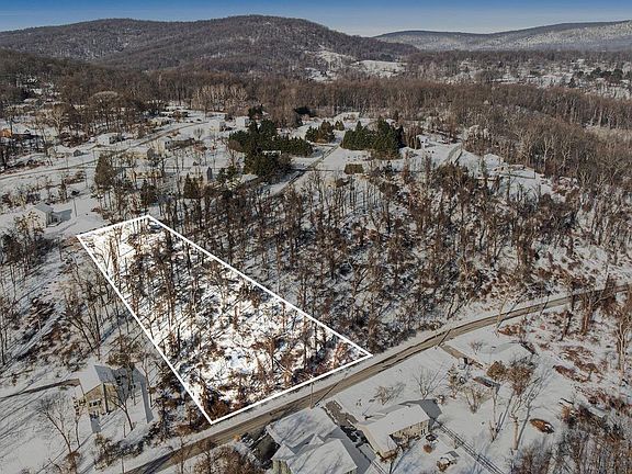 2nd image of 72 Ranch Trl